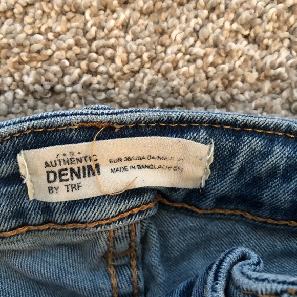 ZARA denim shorts - Picture 3 of 3